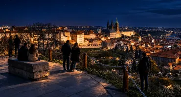 Praha po setmění
